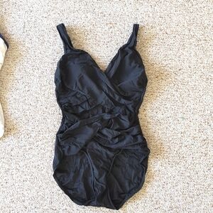 INC International Concepts ruched twisted band one piece bathing suit, size 10